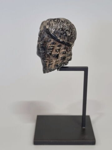 statuette, image 2/5