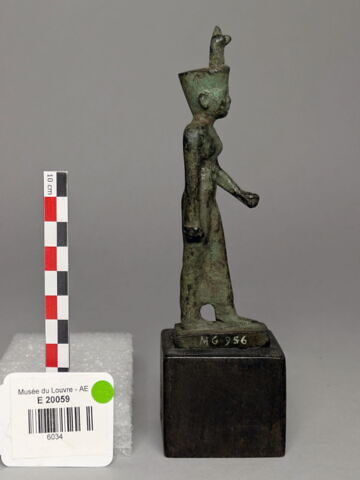 figurine, image 3/4