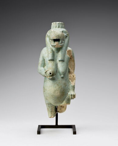 figurine ; vase plastique, image 2/10
