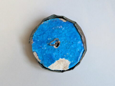 rondelle ; incrustation  ; applique, image 2/2