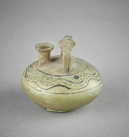 vase à étrier, image 3/5
