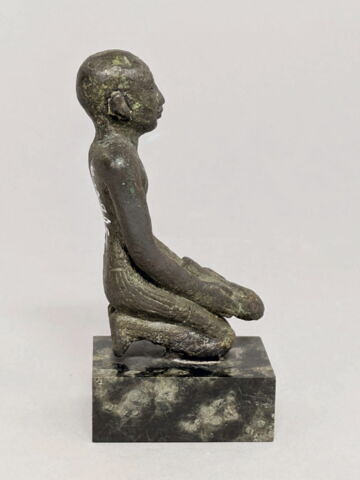 figurine de donateur, image 2/5