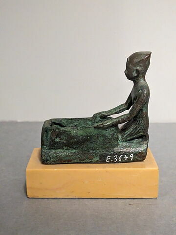 figurine ; encensoir, image 4/5