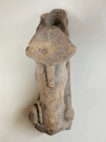 statue, image 5/5