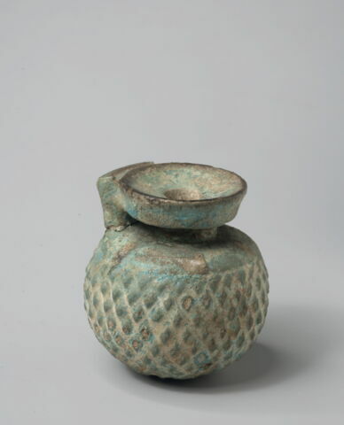 aryballe ; vase miniature, image 2/2