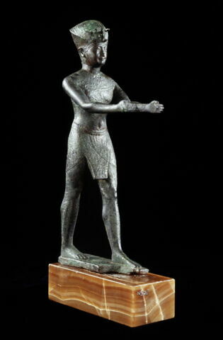 figurine, image 3/7