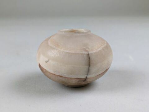 vase miniature ; pot, image 3/4