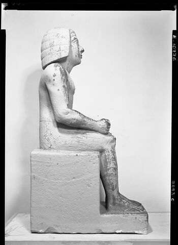 statue, image 11/11