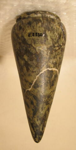 vase, image 3/3