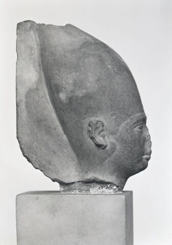 figurine ; statue, image 2/5