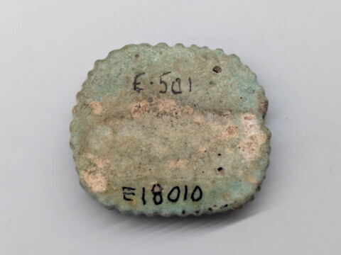 perle en pastille ovale dentelée, image 2/2