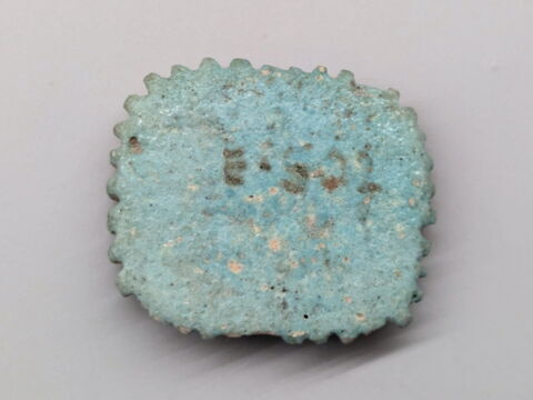 perle en pastille ovale dentelée, image 2/2