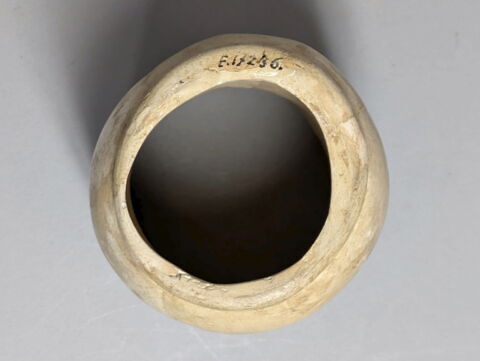 pot ; vase à onguent, image 7/7