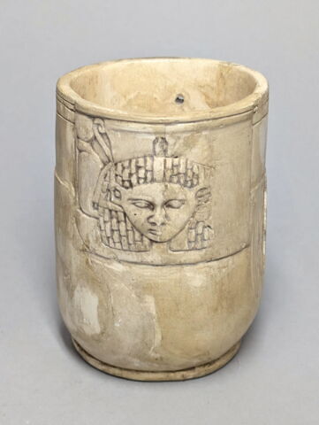 pot ; vase à onguent, image 1/7