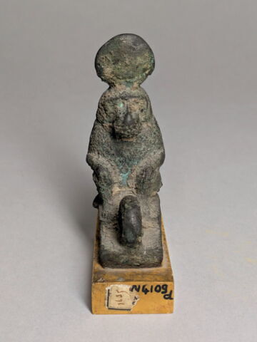 pendentif ; amulette, image 1/2