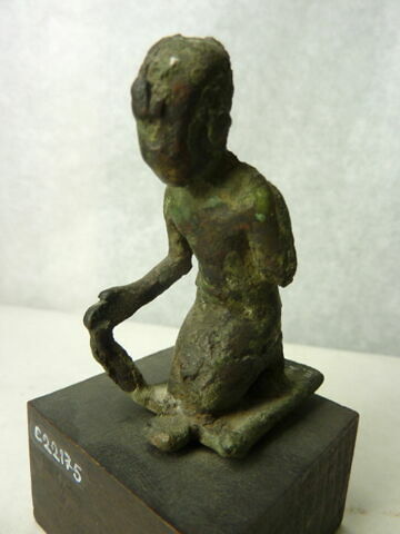 figurine de donateur  ; encensoir, image 1/1
