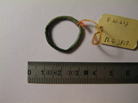 anneau ; bague, image 1/1