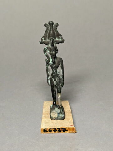 pendentif ; amulette, image 2/5