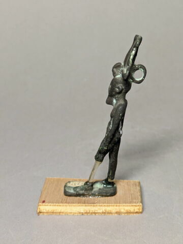 pendentif ; amulette, image 3/5