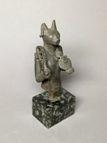figurine, image 1/5