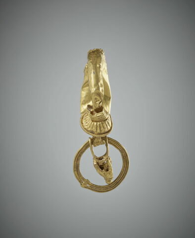 boucle d'oreille, image 2/7