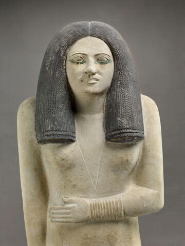 Statue de Nésa, image 4/13