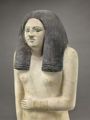 Statue de Nésa, image 5/13