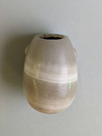 alabastron, image 1/2