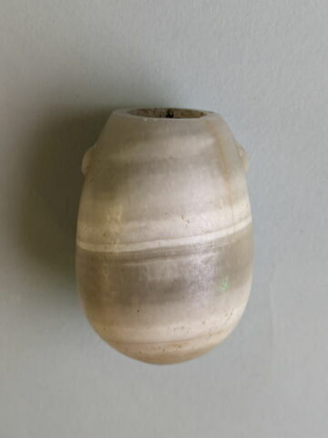 alabastron, image 2/2