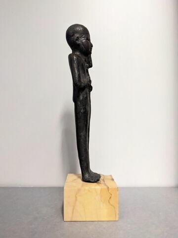 figurine, image 2/4
