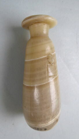 alabastron, image 2/5