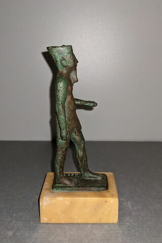 figurine, image 2/4