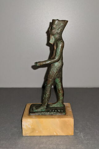 figurine, image 3/4