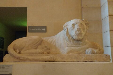 statue ; Lion du Sérapéum