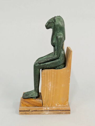 figurine, image 7/9
