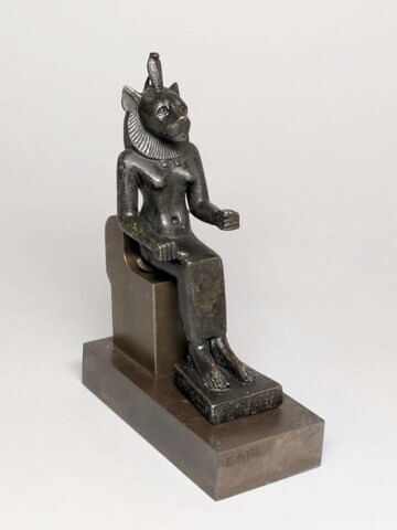 figurine