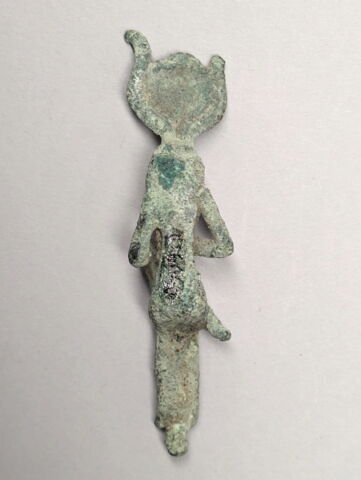 figurine d'Isis allaitant, image 4/4