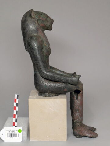 figurine, image 3/5