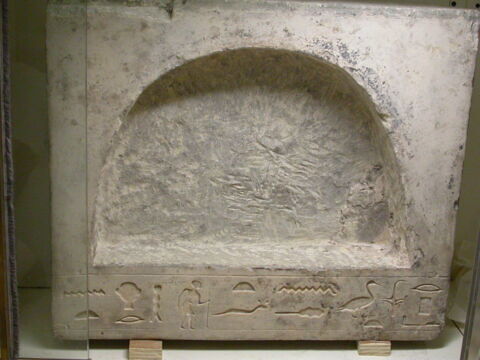 socle de statue, image 2/2