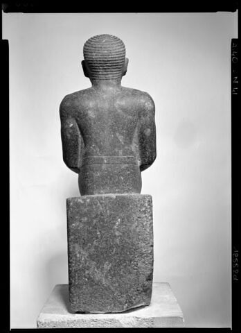 statue, image 6/7