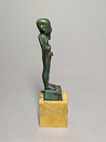 figurine, image 3/4