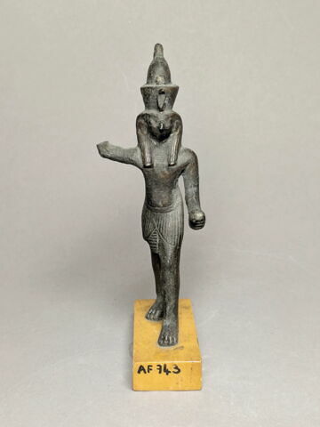 figurine d'Horus harponneur, image 2/5