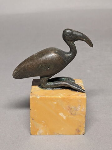 figurine, image 4/5