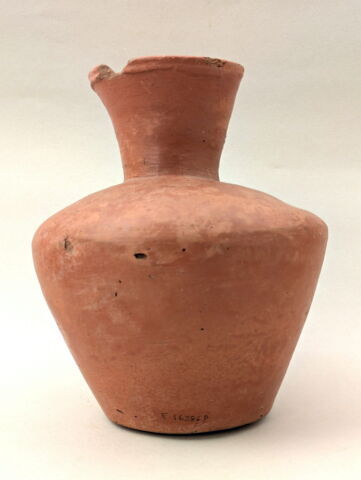 vase, image 4/4