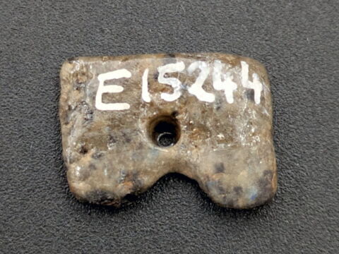 amulette ; perle, image 2/2