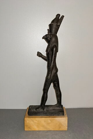 figurine, image 4/4