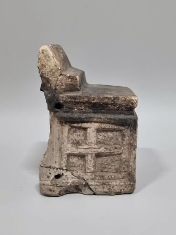 modèle de sculpteur ; maquette de maison ; brûle-parfum, image 5/5