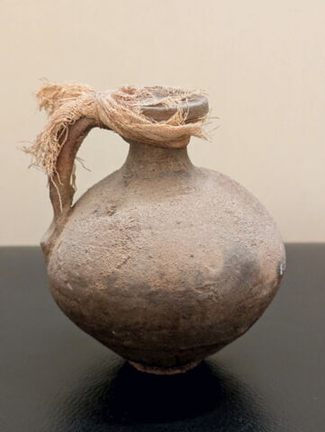 cruche ; bouteille, image 1/5