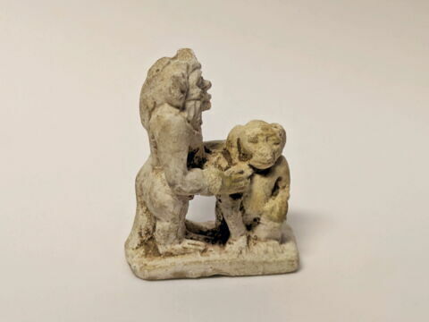 figurine, image 4/10