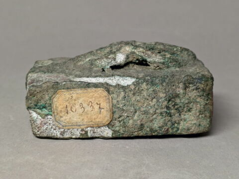 figurine ; sarcophage de serpent, image 3/4